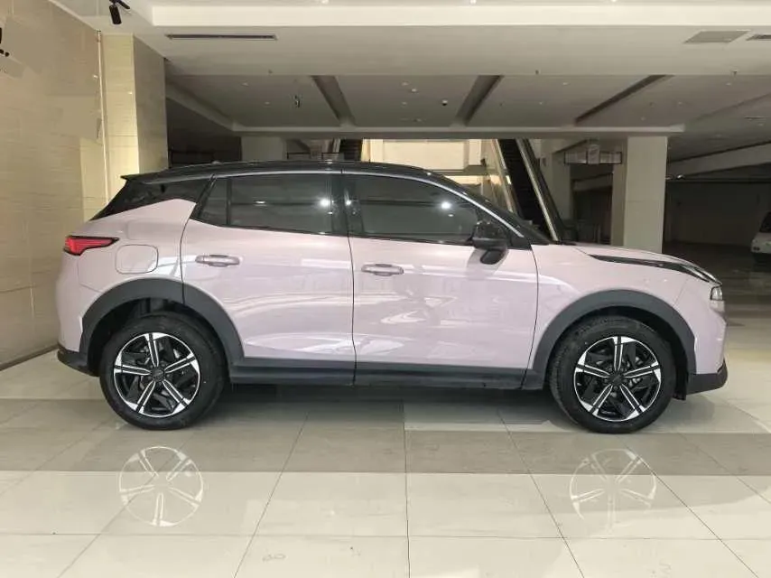 2025 LYNK&CO 06 EM-P 1.5L 120HP L4 3DHT PHEV 19.09KWH,autocango,china used car exporter,china ev exporter,chinese used car exporter,chinese used ev exporter