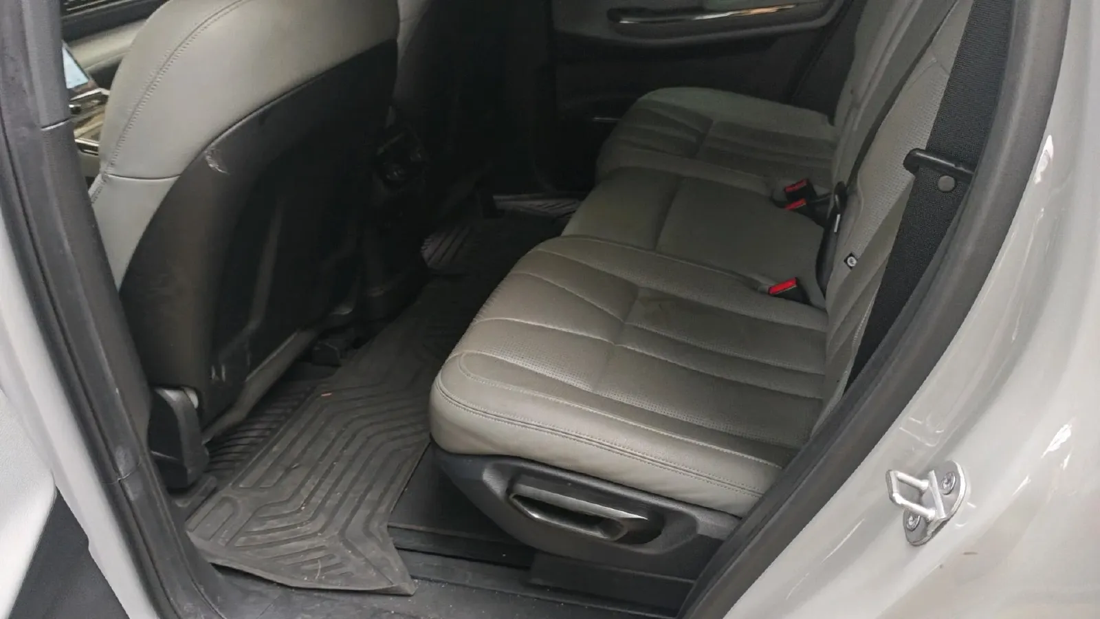 2020 NIO ES8 BEV 100KWH,autocango,china used car exporter,china ev exporter,chinese used car exporter,chinese used ev exporter