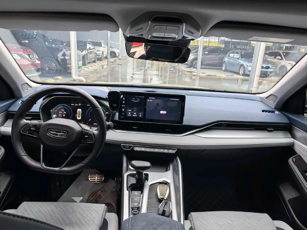 2023 Geely Preface 2.0T 190HP L4 7DCT,autocango,china used car exporter,china ev exporter,chinese used car exporter,chinese used ev exporter