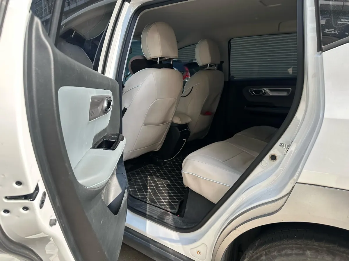 2023 Everus VE-1 BEV 61.3KWH,autocango,china used car exporter,china ev exporter,chinese used car exporter,chinese used ev exporter