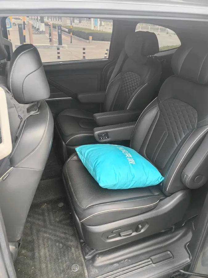 2021 Hyundai Custo 2.0T 236HP L4 8AT,autocango,china used car exporter,china ev exporter,chinese used car exporter,chinese used ev exporter