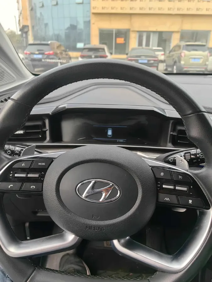 2021 Hyundai Custo 2.0T 236HP L4 8AT,autocango,china used car exporter,china ev exporter,chinese used car exporter,chinese used ev exporter