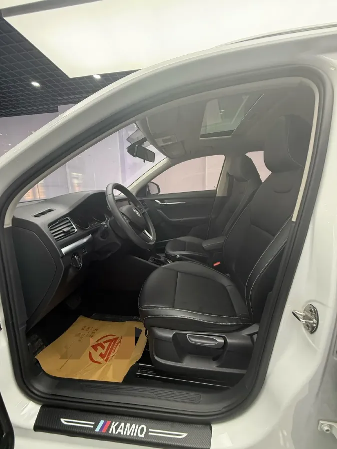 2022 Skoda Kamiq 1.5L 112HP L4 6AT,autocango,china used car exporter,china ev exporter,chinese used car exporter,chinese used ev exporter