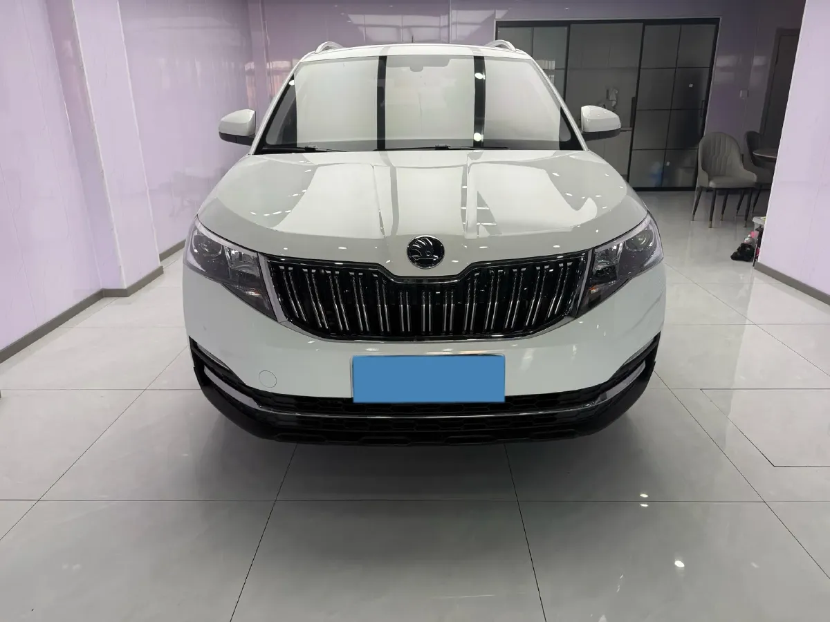 2022 Skoda Kamiq 1.5L 112HP L4 6AT,autocango,china used car exporter,china ev exporter,chinese used car exporter,chinese used ev exporter