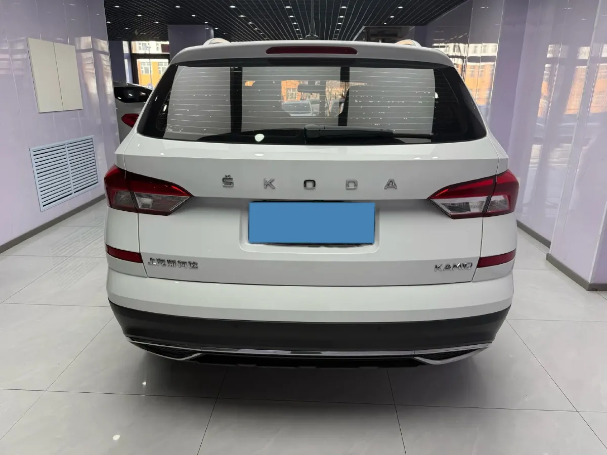 2022 Skoda Kamiq 1.5L 112HP L4 6AT,autocango,china used car exporter,china ev exporter,chinese used car exporter,chinese used ev exporter
