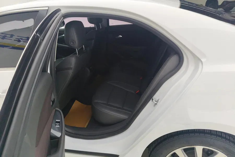 2018 Chevrolet Malibu 1.5T 170HP L4 6AT,autocango,china used car exporter,china ev exporter,chinese used car exporter,chinese used ev exporter