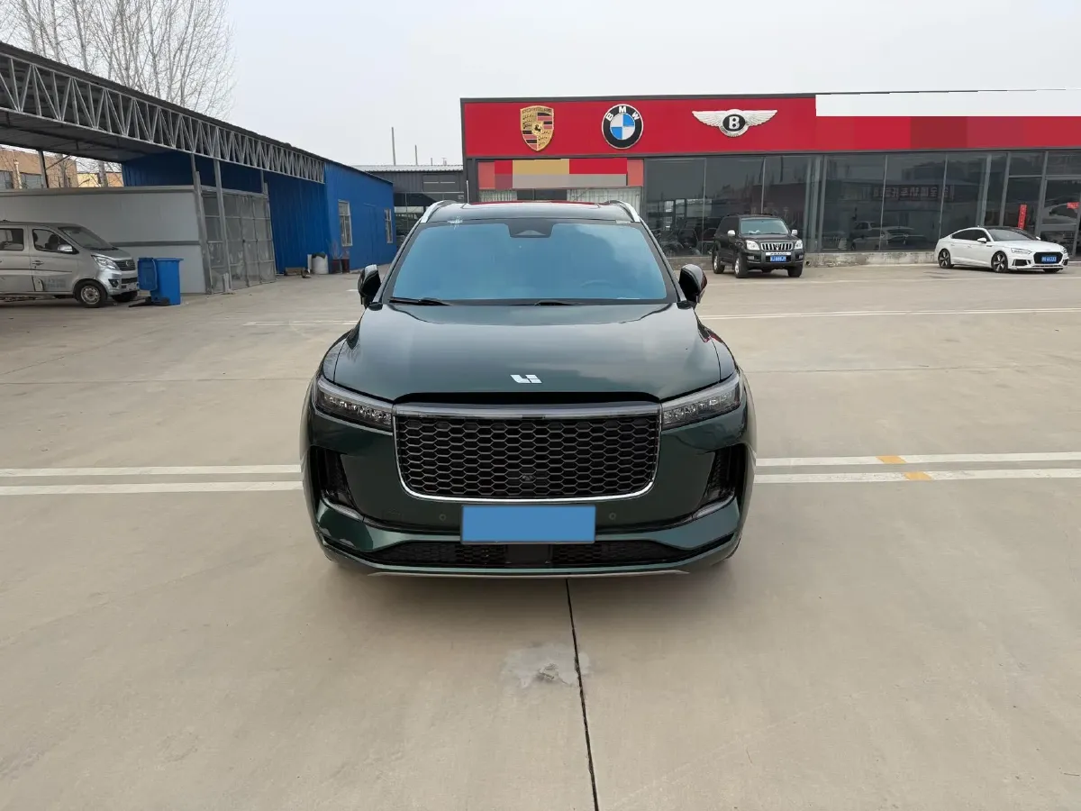 2021 Li ONE Range Extended 131HP REEV 40.5KWH,autocango,china used car exporter,china ev exporter,chinese used car exporter,chinese used ev exporter