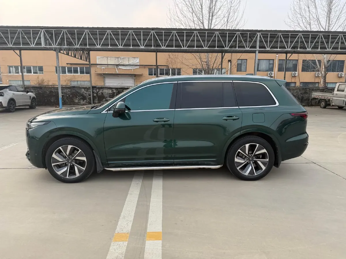2021 Li ONE Range Extended 131HP REEV 40.5KWH,autocango,china used car exporter,china ev exporter,chinese used car exporter,chinese used ev exporter