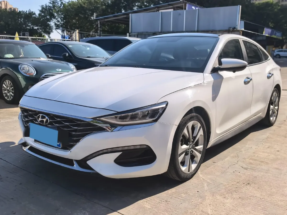 2019 Hyundai La Festa 1.6T 204HP L4 7DCT,autocango,china used car exporter,china ev exporter,chinese used car exporter,chinese used ev exporter