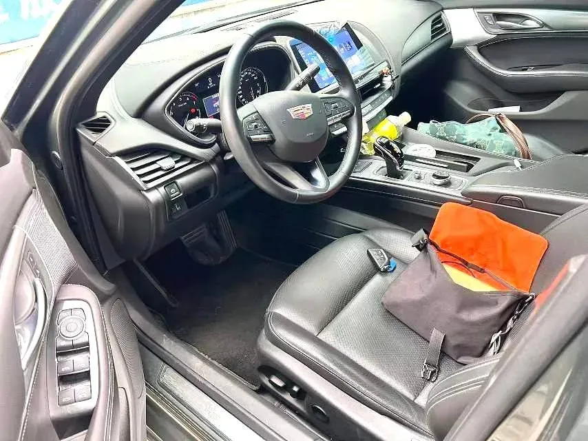 2022 Cadillac CT5 2.0T 237HP L4 10AT,autocango,china used car exporter,china ev exporter,chinese used car exporter,chinese used ev exporter