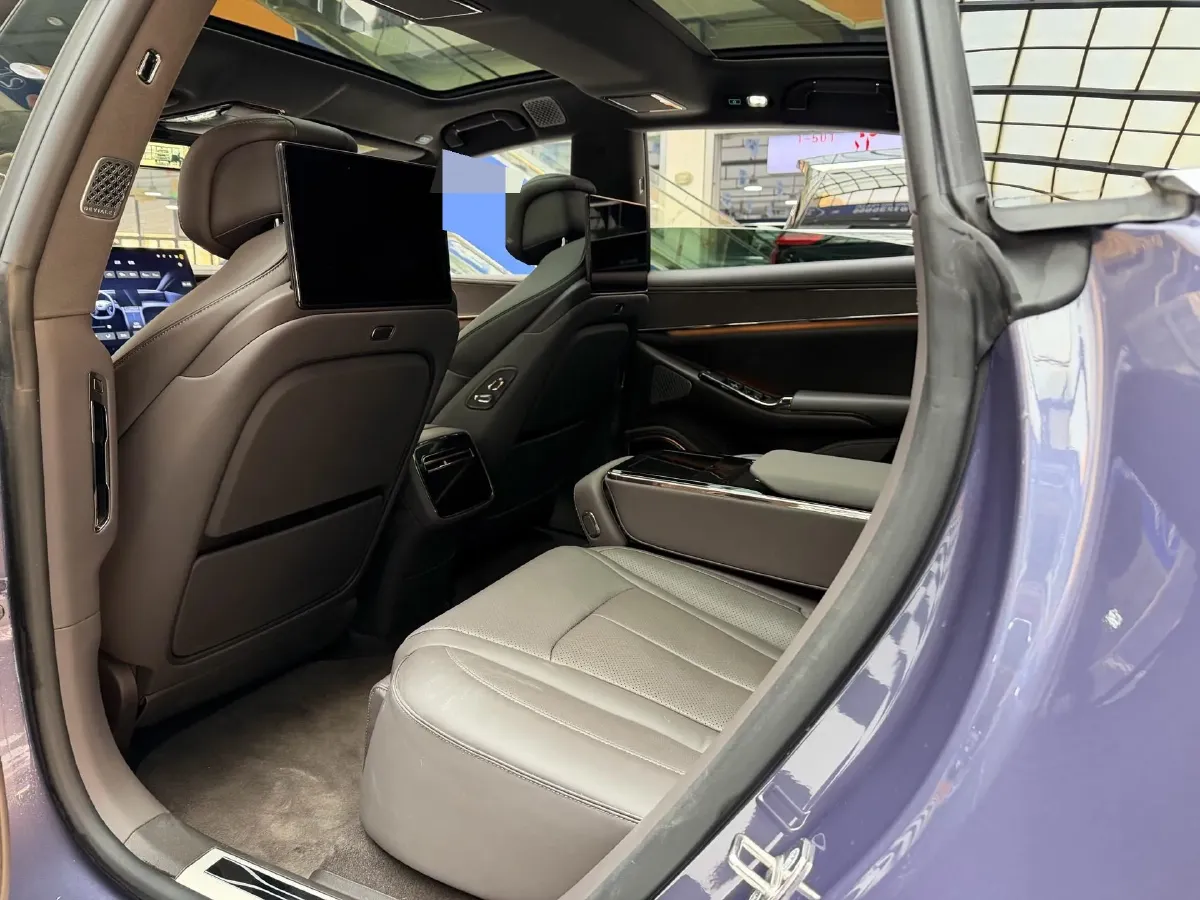 2024 Denza DenzaZ9 2.0T 207HP L4 E-CVT PHEV 38.5KWH,autocango,china used car exporter,china ev exporter,chinese used car exporter,chinese used ev exporter