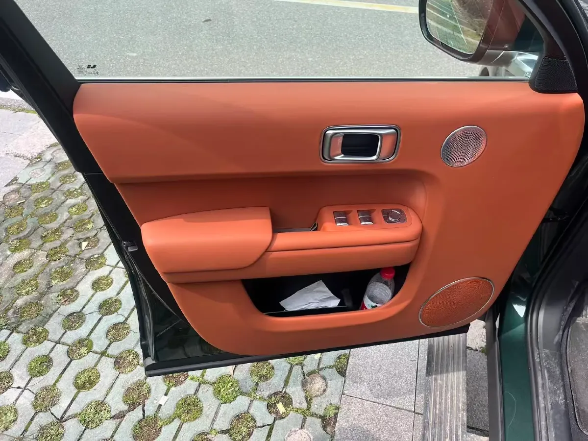 2025 Li L9 Range Extended 154HP REEV,autocango,china used car exporter,china ev exporter,chinese used car exporter,chinese used ev exporter