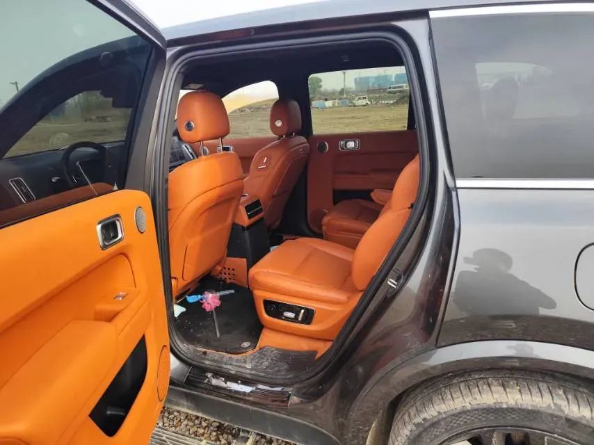 2022 Li L9 Range Extended 154HP REEV 42.6KWH,autocango,china used car exporter,china ev exporter,chinese used car exporter,chinese used ev exporter