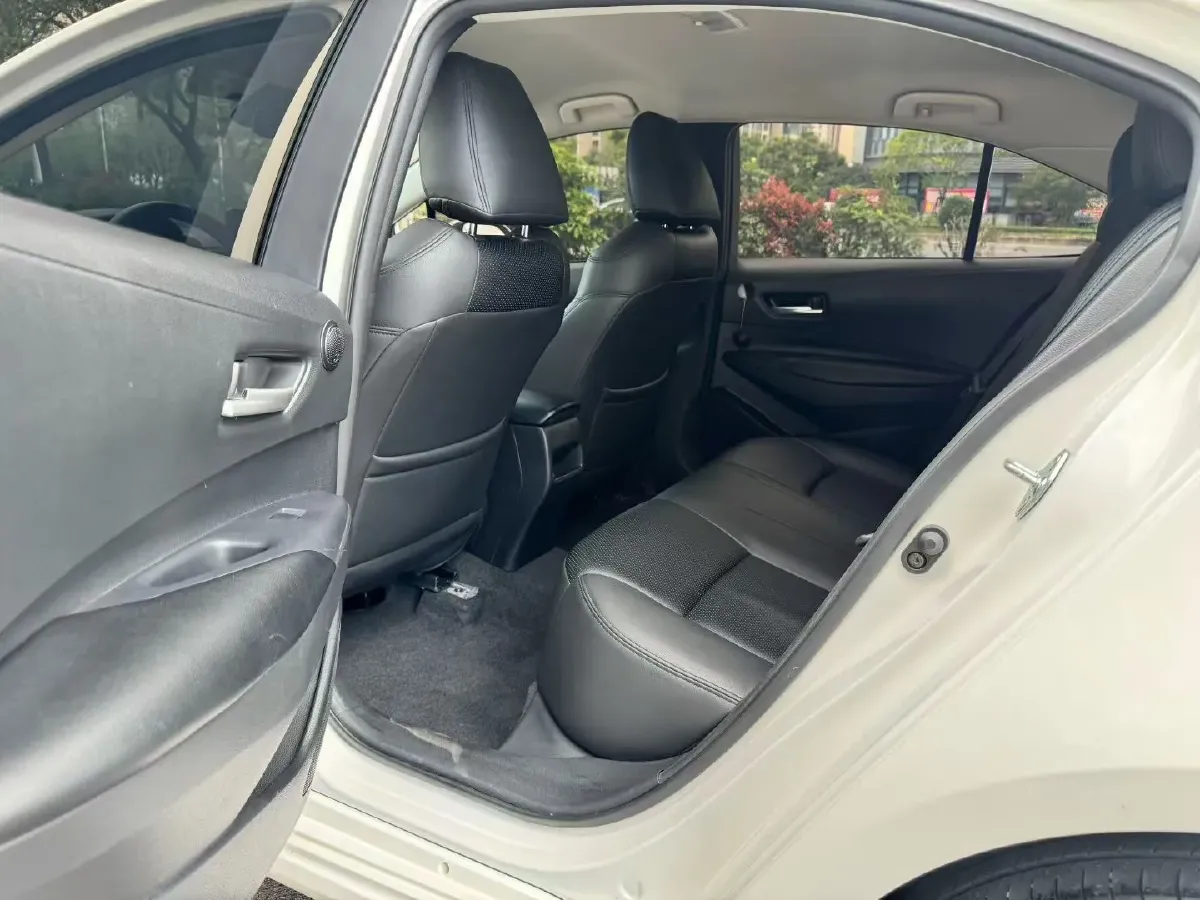 2023 Toyota Corolla 1.2T 116HP L4 CVT,autocango,china used car exporter,china ev exporter,chinese used car exporter,chinese used ev exporter