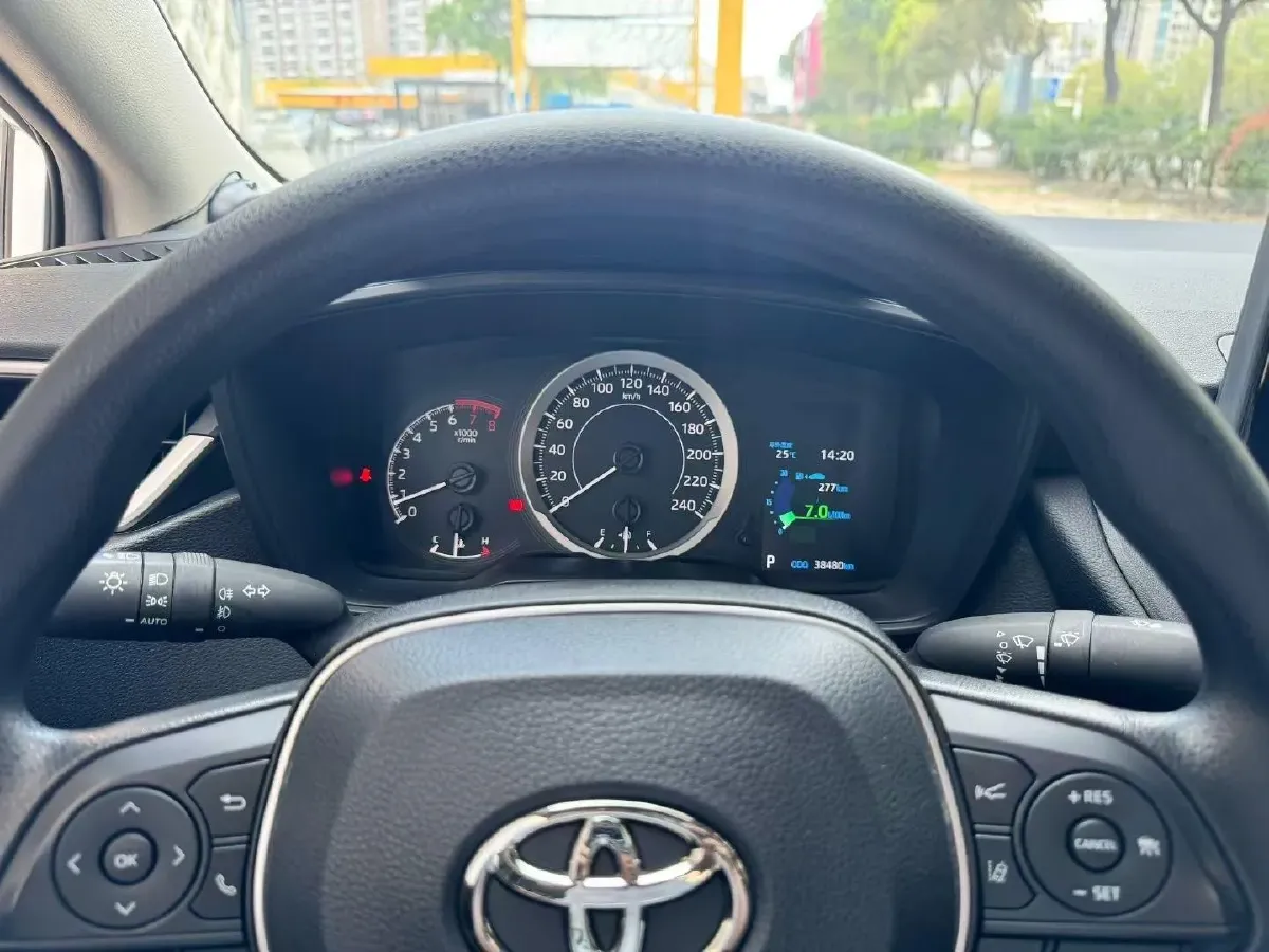 2023 Toyota Corolla 1.2T 116HP L4 CVT,autocango,china used car exporter,china ev exporter,chinese used car exporter,chinese used ev exporter