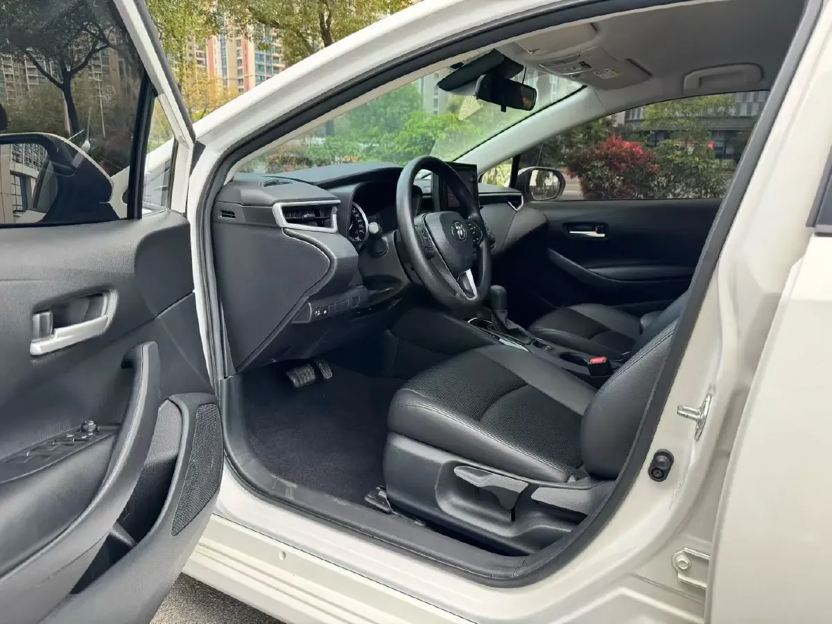 2023 Toyota Corolla 1.2T 116HP L4 CVT,autocango,china used car exporter,china ev exporter,chinese used car exporter,chinese used ev exporter