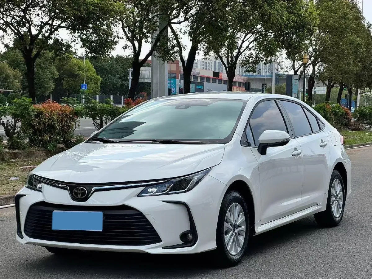 2023 Toyota Corolla 1.2T 116HP L4 CVT,autocango,china used car exporter,china ev exporter,chinese used car exporter,chinese used ev exporter