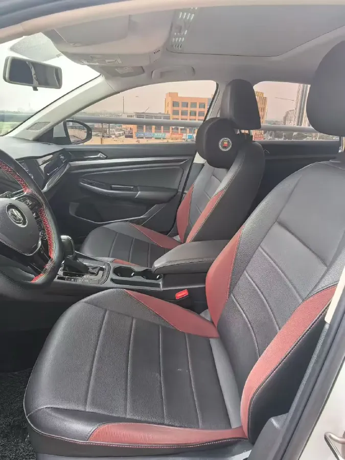 2019 MAXUS T60 2.0T 218HP L4 6AT,autocango,china used car exporter,china ev exporter,chinese used car exporter,chinese used ev exporter