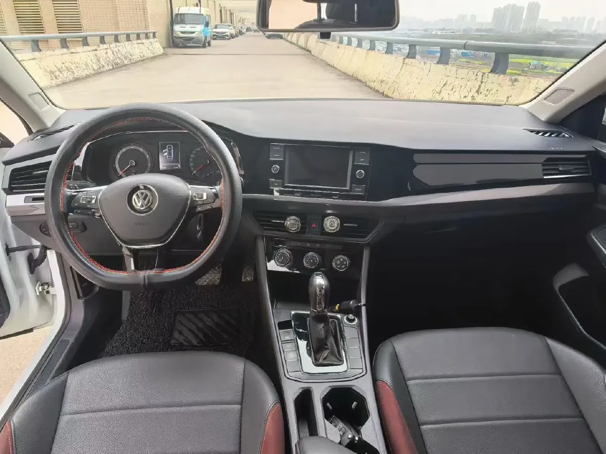 2019 MAXUS T60 2.0T 218HP L4 6AT,autocango,china used car exporter,china ev exporter,chinese used car exporter,chinese used ev exporter