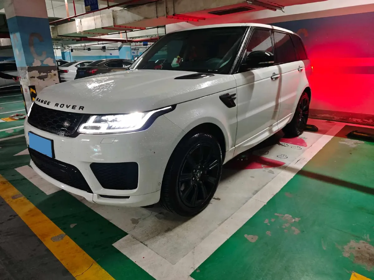 2021 Land Rover Range Rover Sport 3.0T 400HP L6 8AT,autocango,china used car exporter,china ev exporter,chinese used car exporter,chinese used ev exporter