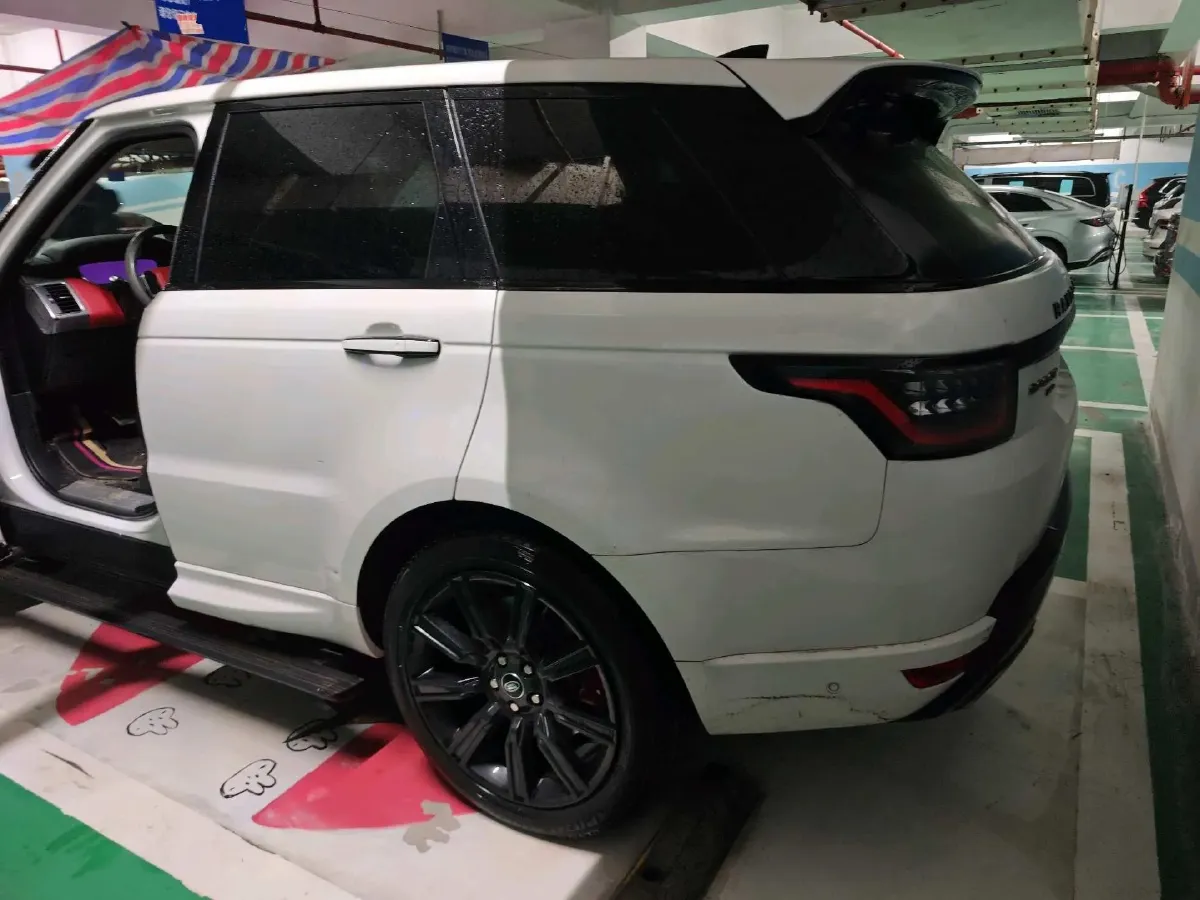 2021 Land Rover Range Rover Sport 3.0T 400HP L6 8AT,autocango,china used car exporter,china ev exporter,chinese used car exporter,chinese used ev exporter
