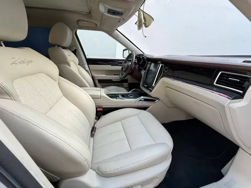 2017 Zotye T700 1.8T 177HP L4 6DCT,autocango,china used car exporter,china ev exporter,chinese used car exporter,chinese used ev exporter