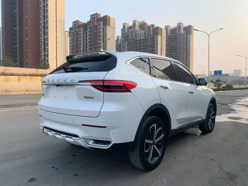 2021 Haval F7 1.5T 169HP L4 7DCT,autocango,china used car exporter,china ev exporter,chinese used car exporter,chinese used ev exporter