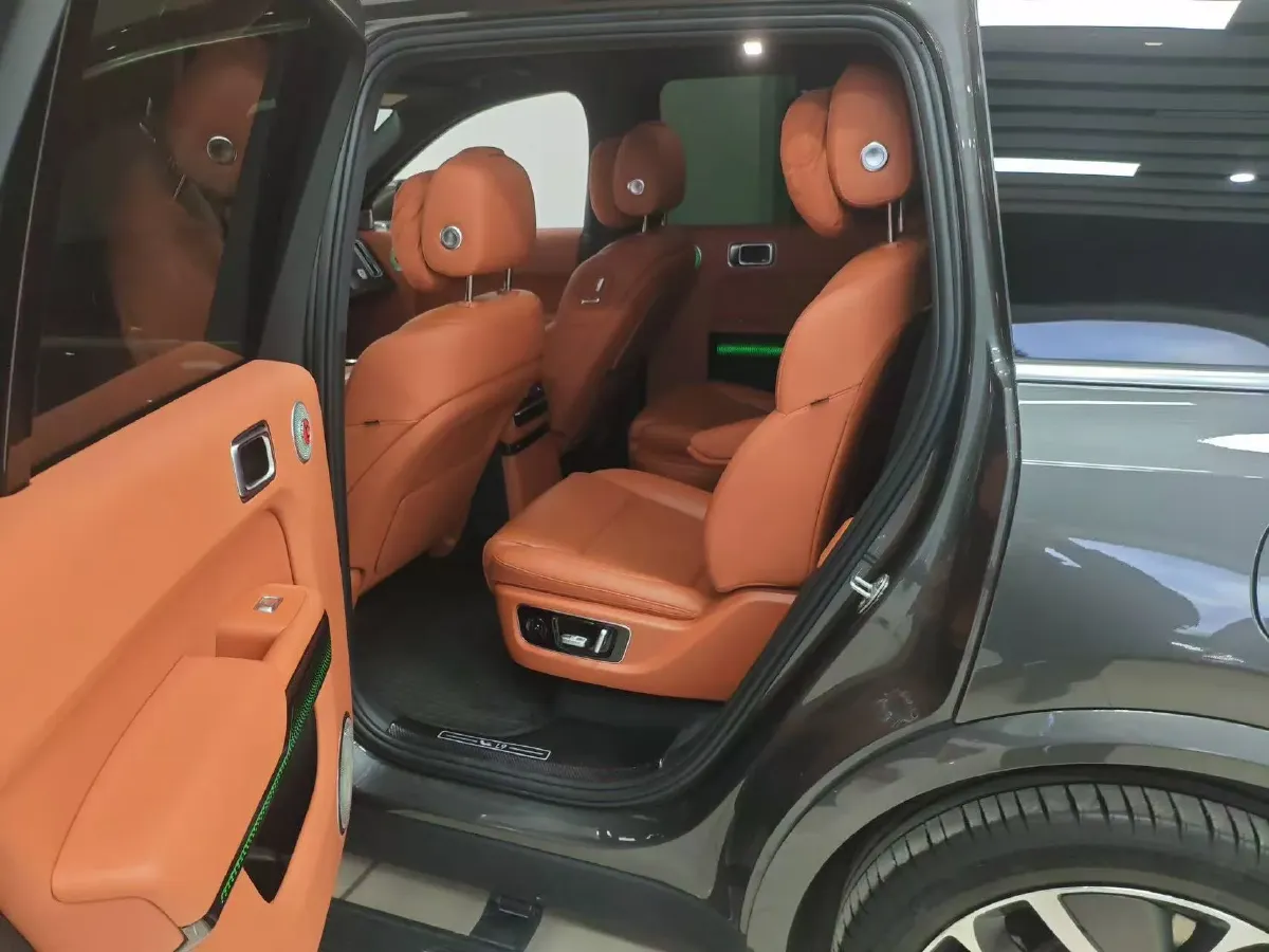 2022 Li L9 Range Extended 154HP REEV 42.6KWH,autocango,china used car exporter,china ev exporter,chinese used car exporter,chinese used ev exporter