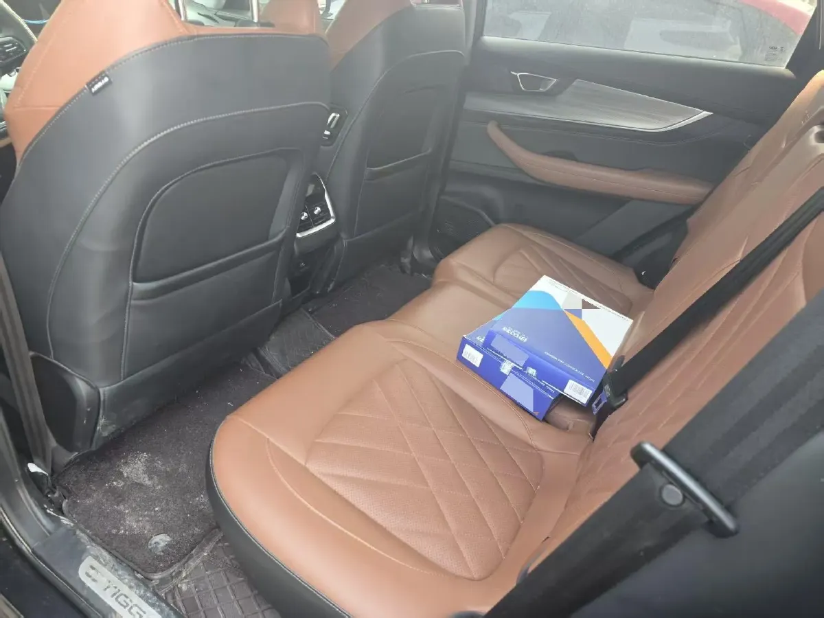 2021 Chery Tiggo 8 Plus 1.6T 197HP L4 7DCT,autocango,china used car exporter,china ev exporter,chinese used car exporter,chinese used ev exporter