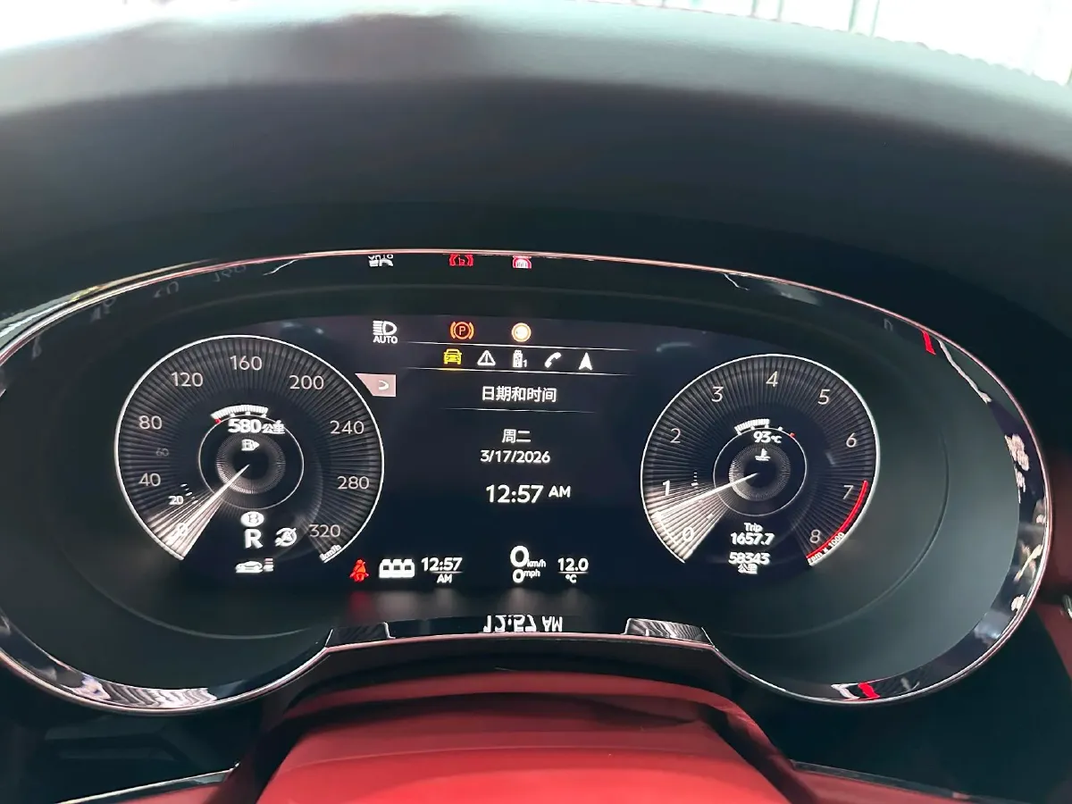 2022 Bentley Bentayga 4.0T 550HP V8 8AT,autocango,china used car exporter,china ev exporter,chinese used car exporter,chinese used ev exporter