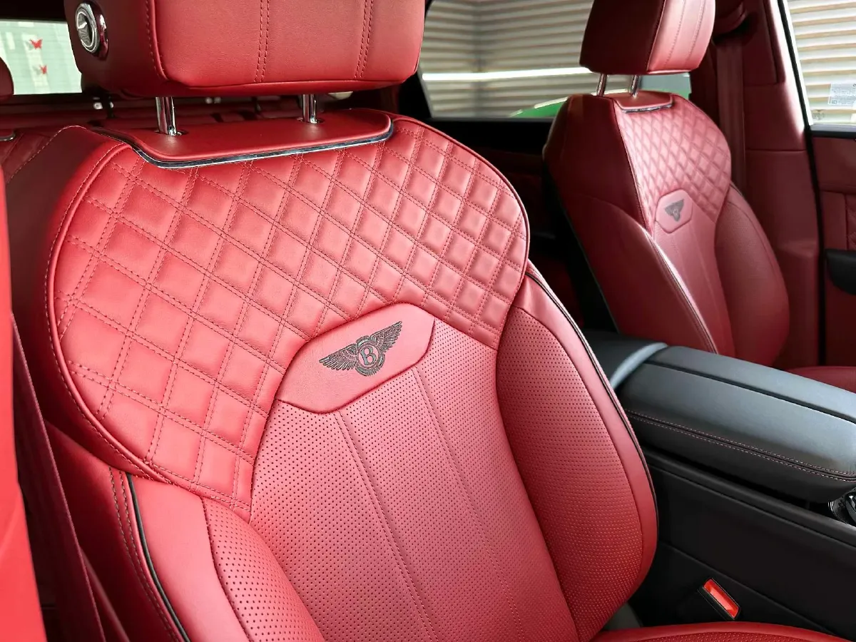 2022 Bentley Bentayga 4.0T 550HP V8 8AT,autocango,china used car exporter,china ev exporter,chinese used car exporter,chinese used ev exporter