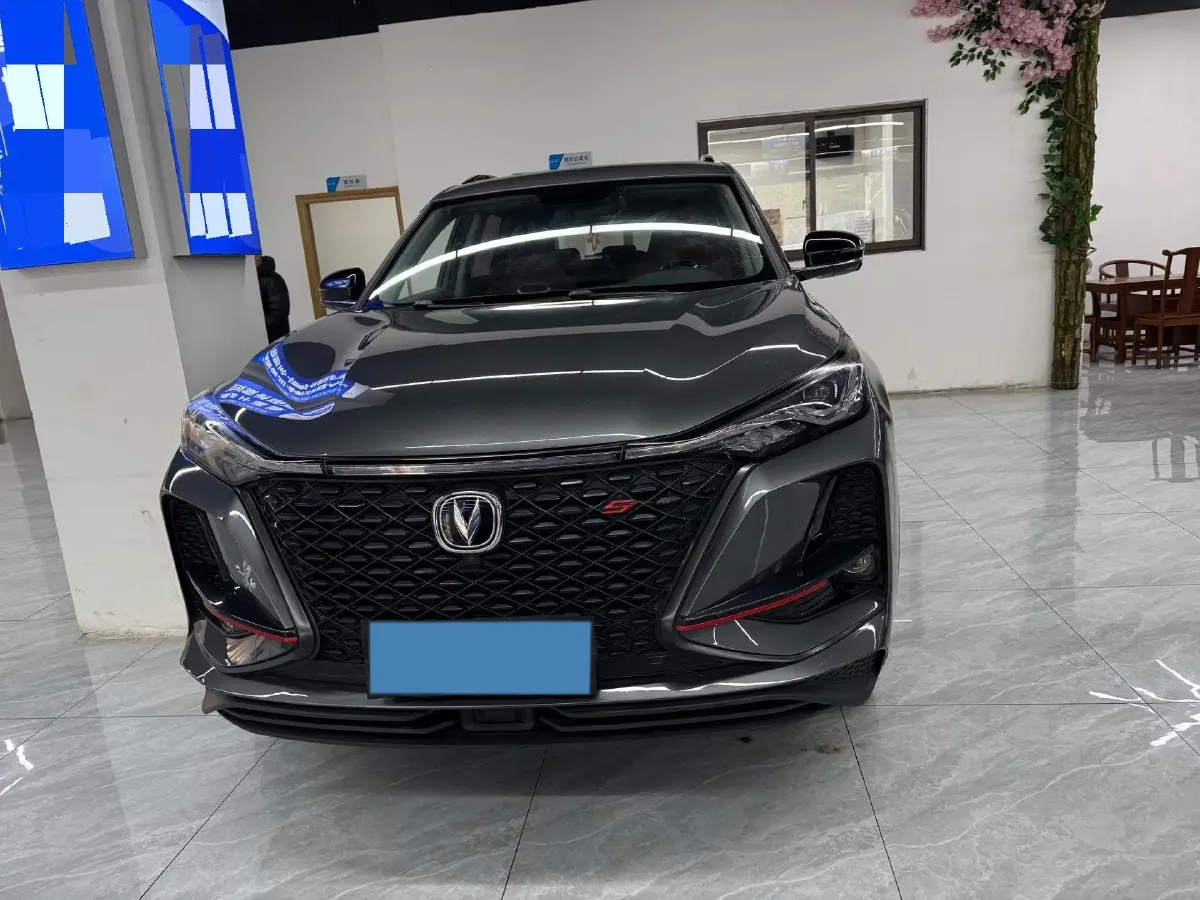 2020 ChangAn CS75 Plus 2.0T 233HP L4 8AT,autocango,china used car exporter,china ev exporter,chinese used car exporter,chinese used ev exporter
