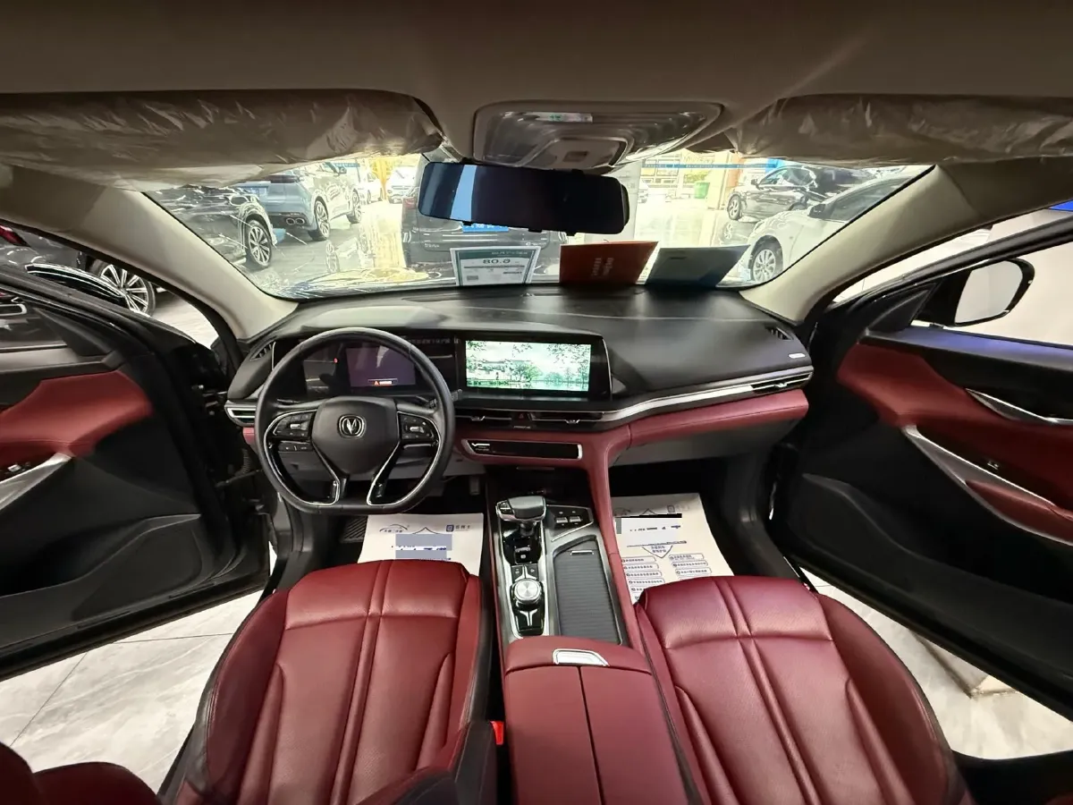 2020 ChangAn CS75 Plus 2.0T 233HP L4 8AT,autocango,china used car exporter,china ev exporter,chinese used car exporter,chinese used ev exporter