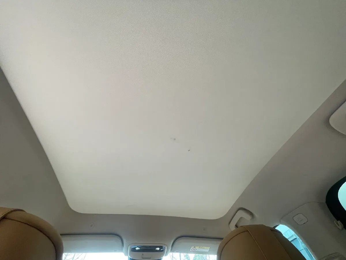 2022 AITO AITO M5 Range Extended 125HP REEV 40KWH,autocango,china used car exporter,china ev exporter,chinese used car exporter,chinese used ev exporter