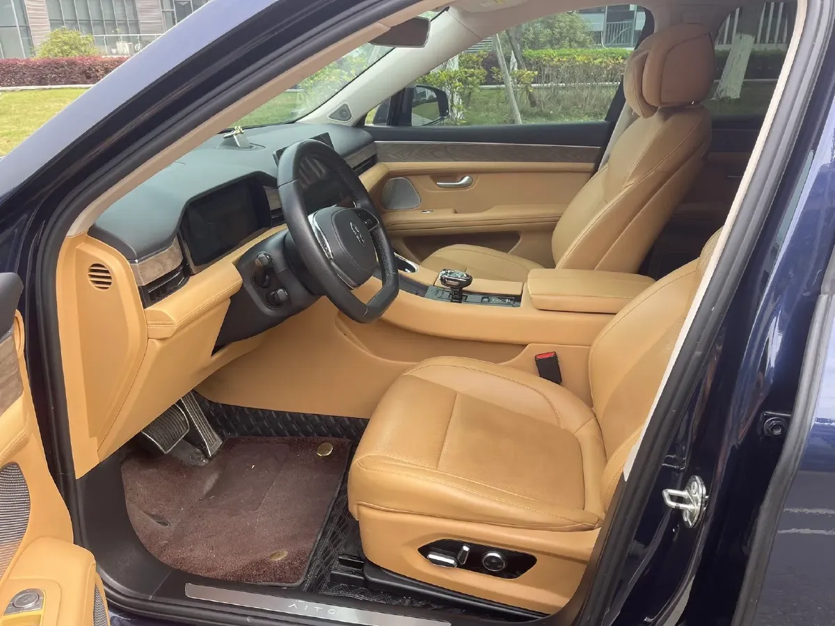 2022 AITO AITO M5 Range Extended 125HP REEV 40KWH,autocango,china used car exporter,china ev exporter,chinese used car exporter,chinese used ev exporter