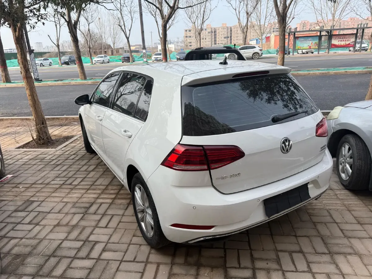 2018 Volkswagen Golf 1.2T 116HP L4 7DCT,autocango,china used car exporter,china ev exporter,chinese used car exporter,chinese used ev exporter