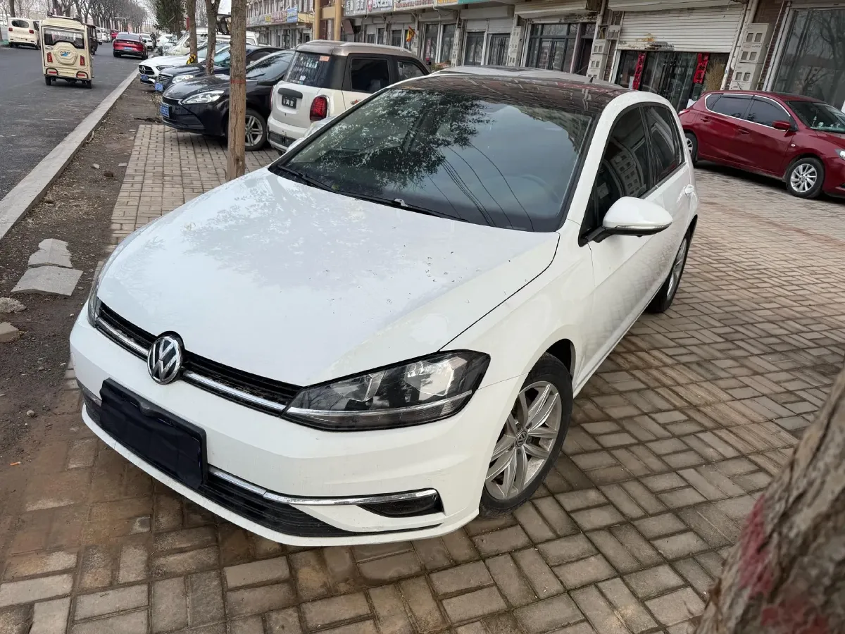 2018 Volkswagen Golf 1.2T 116HP L4 7DCT,autocango,china used car exporter,china ev exporter,chinese used car exporter,chinese used ev exporter