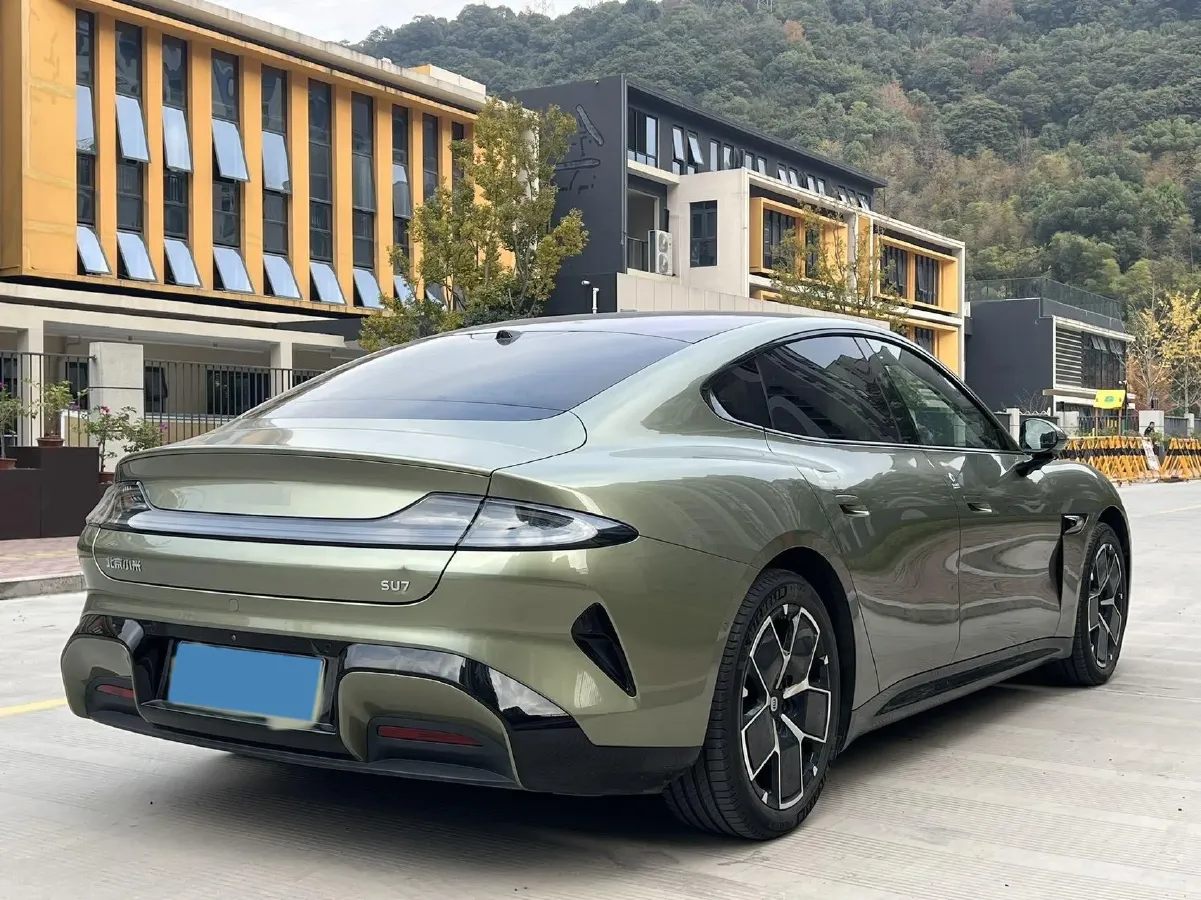 2024 MI SU7 BEV 73.6KWH,autocango,china used car exporter,china ev exporter,chinese used car exporter,chinese used ev exporter