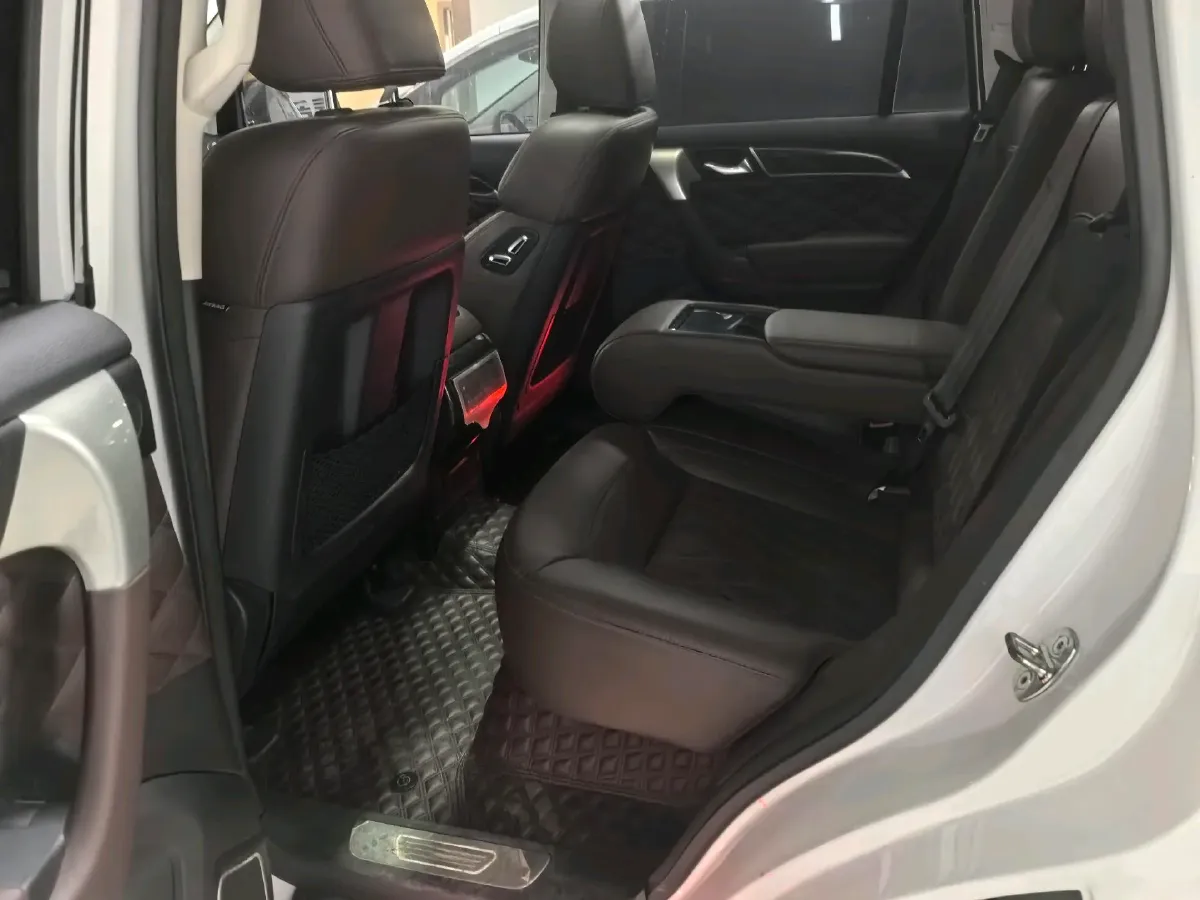 2020 Haval H9 2.0T 224HP L4 8AT,autocango,china used car exporter,china ev exporter,chinese used car exporter,chinese used ev exporter