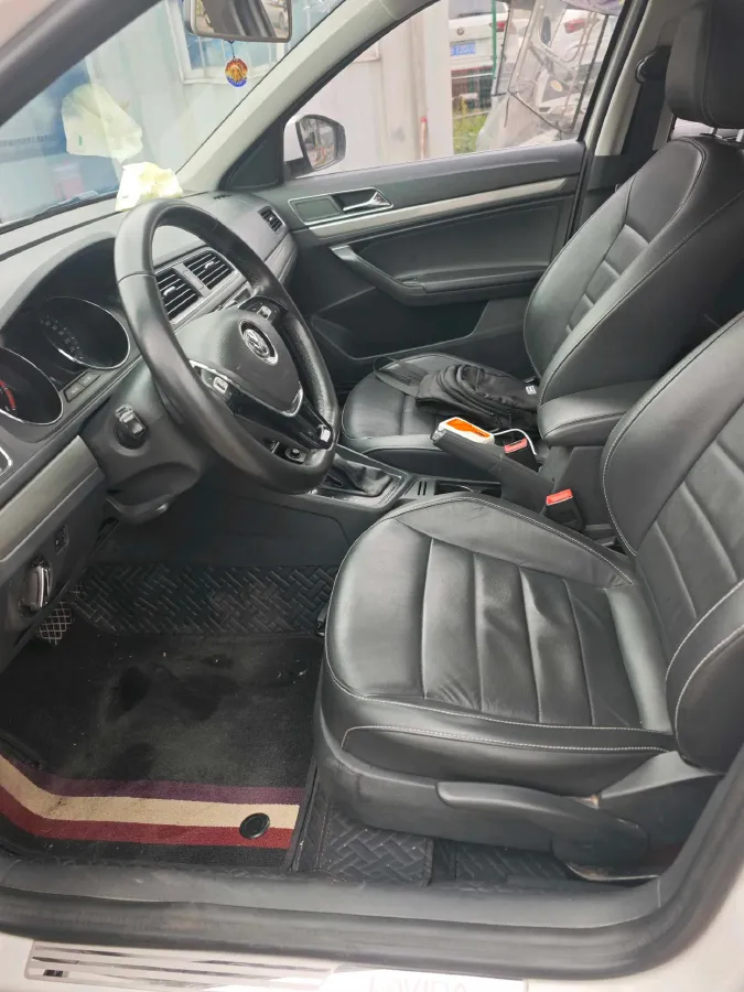 2017 Volkswagen Lavida 1.4T 131HP L4 7DCT,autocango,china used car exporter,china ev exporter,chinese used car exporter,chinese used ev exporter