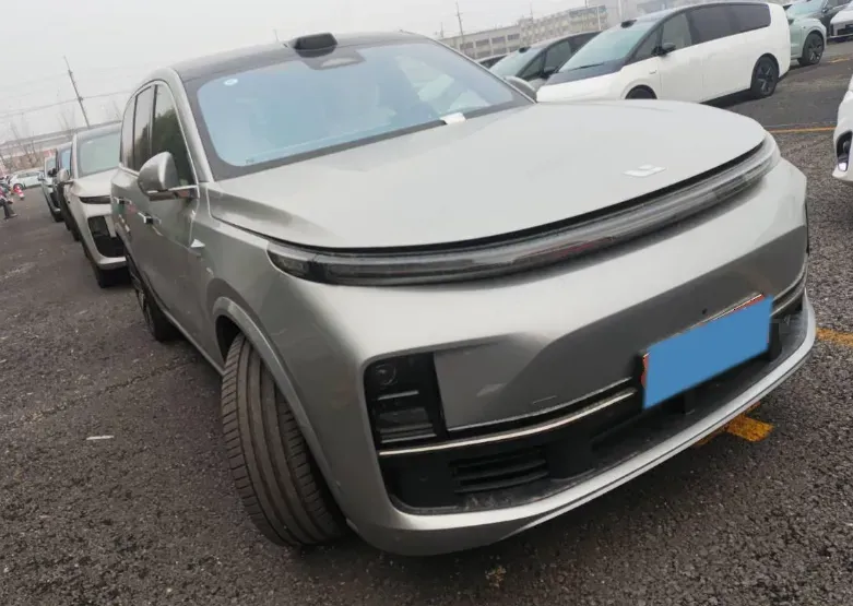 2024 Li L9 Range Extended 154HP REEV 52.3KWH,autocango,china used car exporter,china ev exporter,chinese used car exporter,chinese used ev exporter