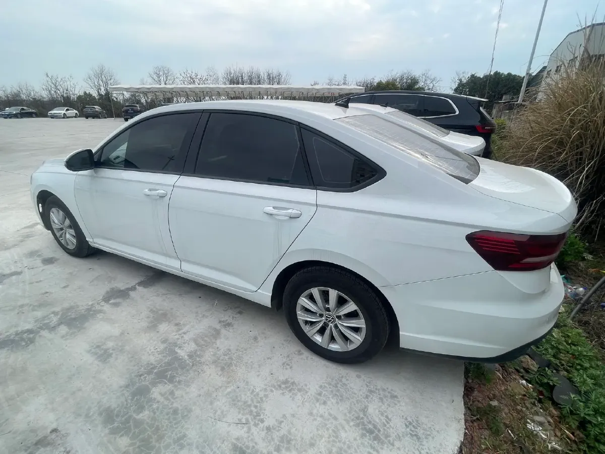 2023 Volkswagen Lavida 1.5L 110HP L4 6AT,autocango,china used car exporter,china ev exporter,chinese used car exporter,chinese used ev exporter