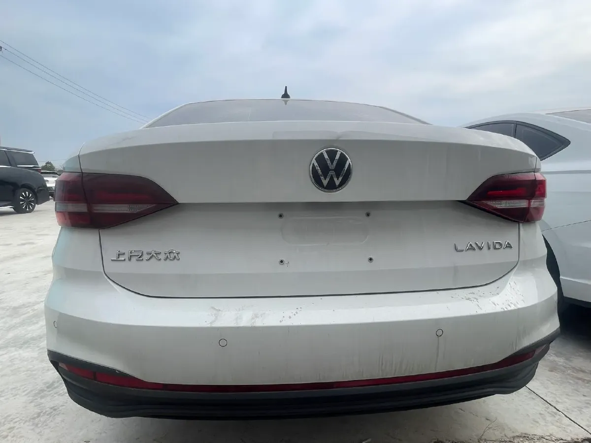 2023 Volkswagen Lavida 1.5L 110HP L4 6AT,autocango,china used car exporter,china ev exporter,chinese used car exporter,chinese used ev exporter