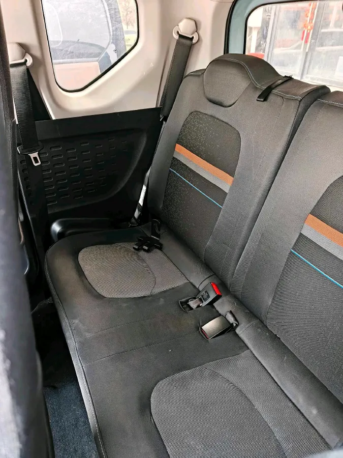 2021 WuLing HongGuang MINI EV BEV 9.3KWH,autocango,china used car exporter,china ev exporter,chinese used car exporter,chinese used ev exporter