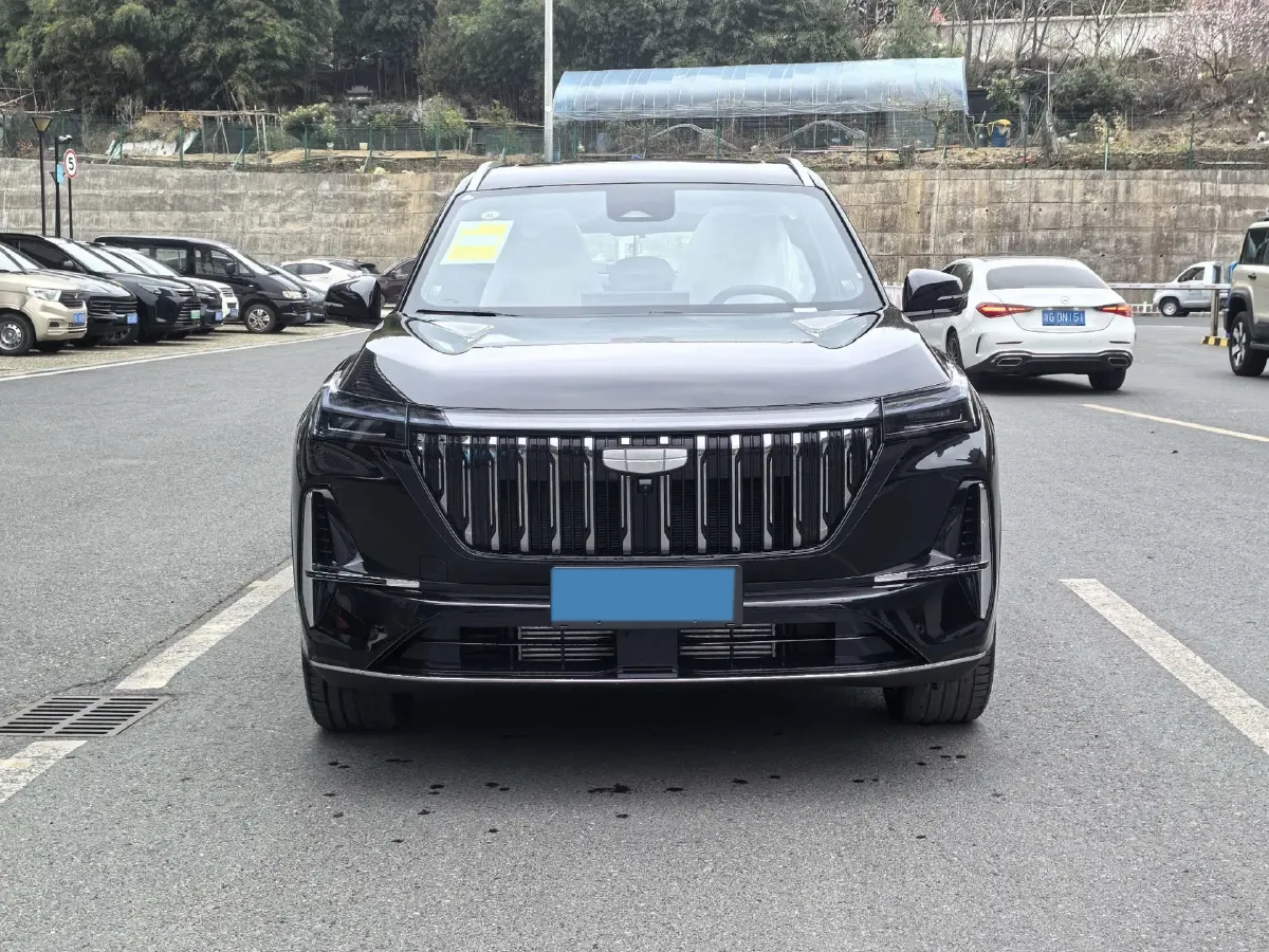 2025 Geely StarRay 1.5T 181HP L4 7DCT,autocango,china used car exporter,china ev exporter,chinese used car exporter,chinese used ev exporter