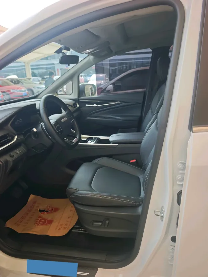 2021 MAXUS G50 1.5T 169HP L4 7DCT,autocango,china used car exporter,china ev exporter,chinese used car exporter,chinese used ev exporter