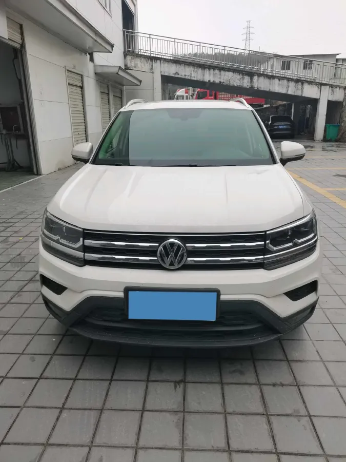 2021 Volkswagen Tharu 1.4T 150HP L4 7DCT,autocango,china used car exporter,china ev exporter,chinese used car exporter,chinese used ev exporter