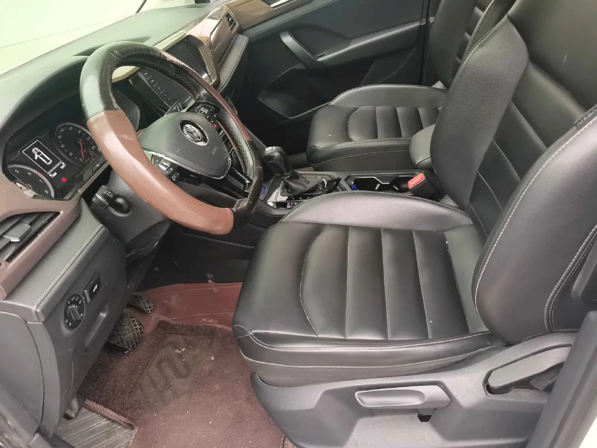 2021 Volkswagen Tharu 1.4T 150HP L4 7DCT,autocango,china used car exporter,china ev exporter,chinese used car exporter,chinese used ev exporter