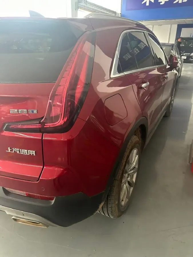2022 Cadillac XT4 2.0T 237HP L4 9AT,autocango,china used car exporter,china ev exporter,chinese used car exporter,chinese used ev exporter
