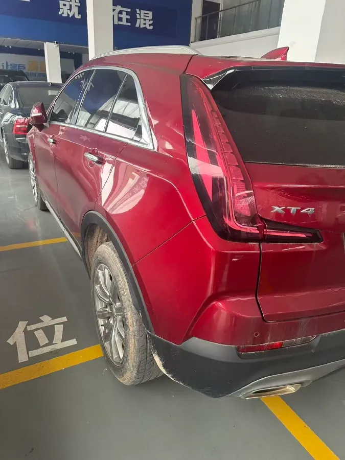 2022 Cadillac XT4 2.0T 237HP L4 9AT,autocango,china used car exporter,china ev exporter,chinese used car exporter,chinese used ev exporter